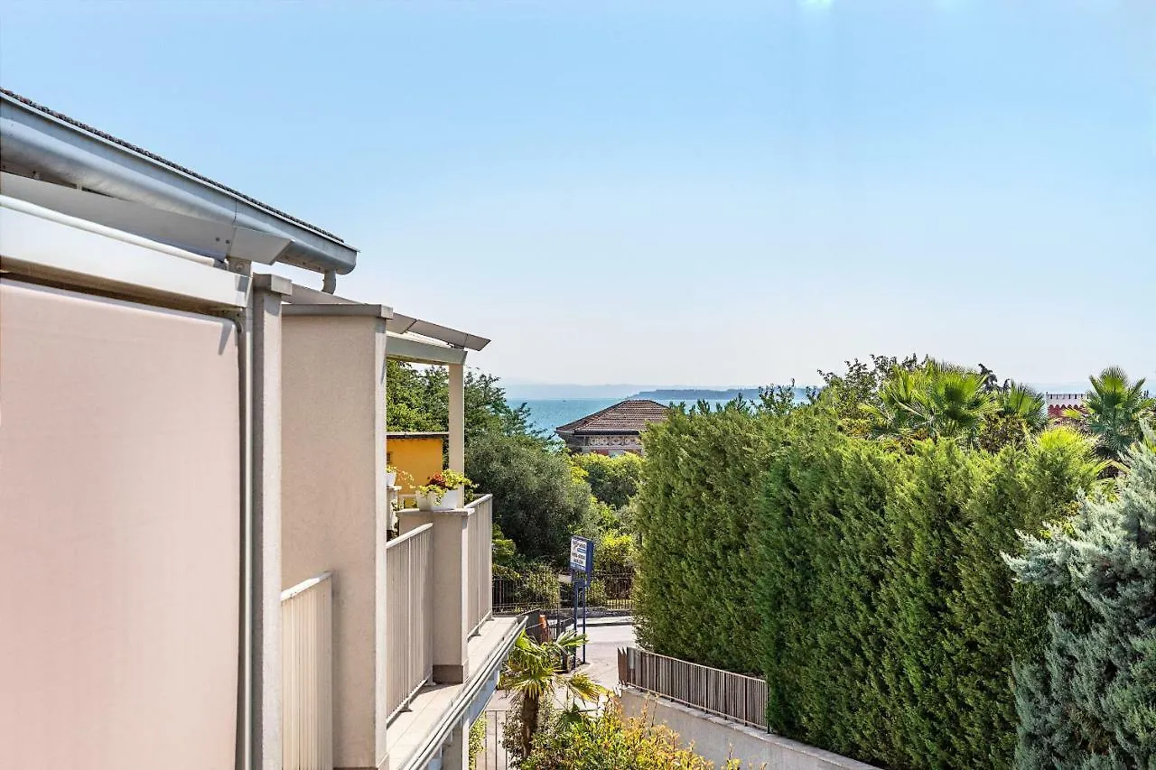 Nuova Riva Apartment Padenghe sul Garda 0*,  Italy